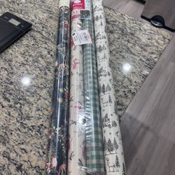 Gift Wrap Lot 4 Rolls Reversible + Premium