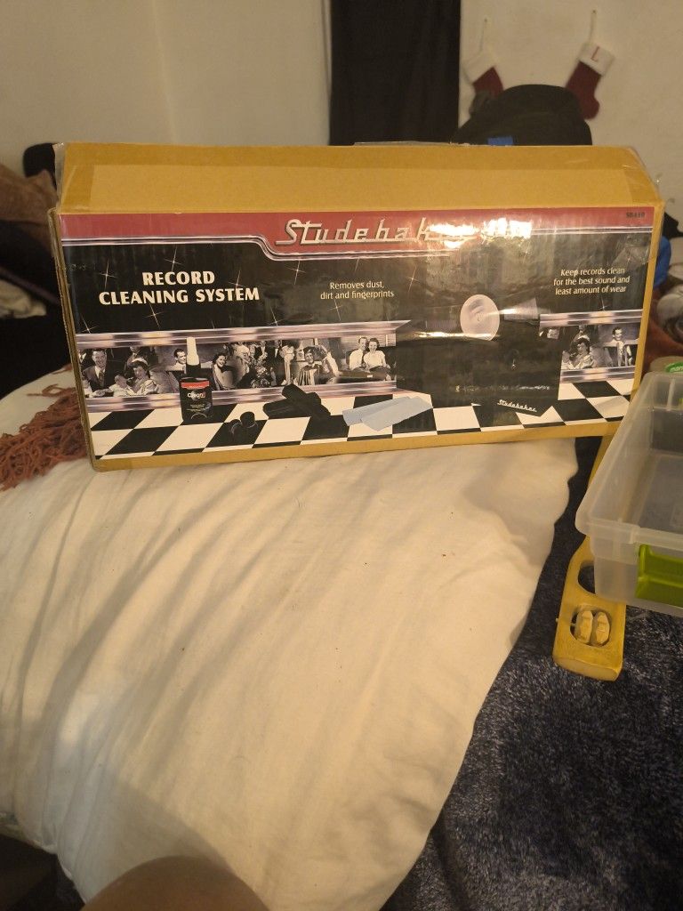 STUDEBAKER RECORD CLEANING SYSTEM