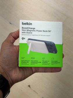 Belkin - BoostCharge Magnetic Wireless Power Bank 5K + Stand, 12.5W - White