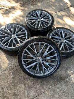 LEXUS IS300 WHEELS & TIRES
