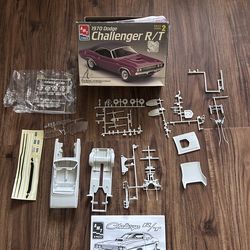 model kit of a 1970 Dodge Challenger R/T