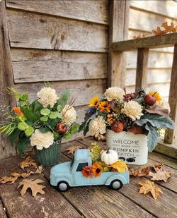 Fall arrangements