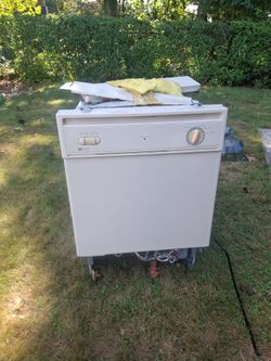 Maytag dishwasher