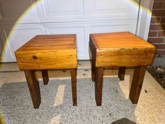 Pair of Solid Wood Side End Tables Accent
