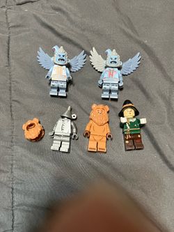 Lego wizard of oz minifigures and parts