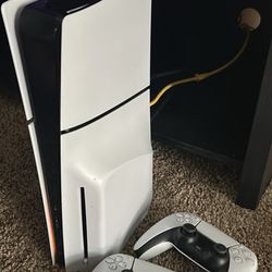 ps5 with 2 controllers and headset