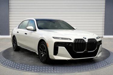 2023 BMW i7