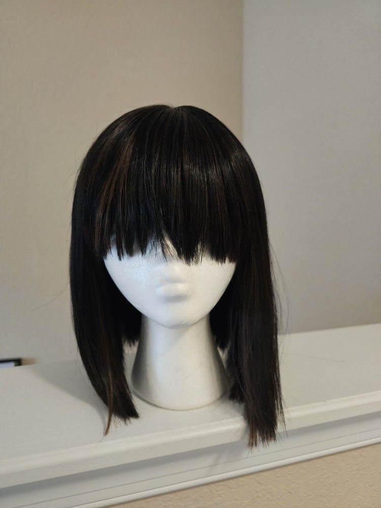 Bob w/Bang Wig 
