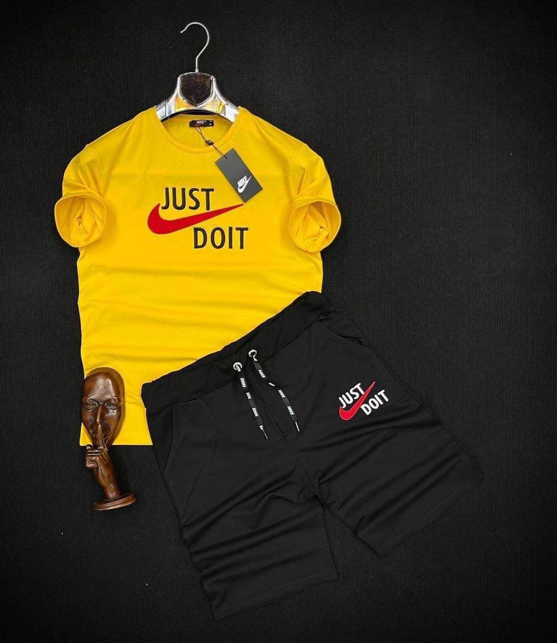 Yellow Mens Nike Set 