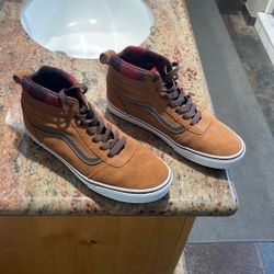 Vans Mens Size 9 