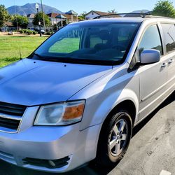 2010 Dodge Grand Caravan SXT