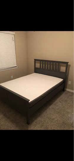Queen bed