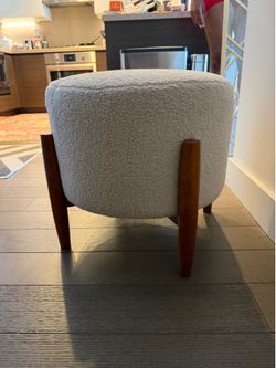 Mid century modern Shearling round ottoman - set of 2