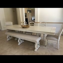 Round Dinning Tables Chairs 8 Seat Tables Set Glass Round Table Pokers Table Restoration Hardware Potato Barn