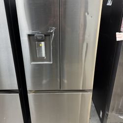Samsung - 22 Cu Apartment Size Refrigerator - 30”