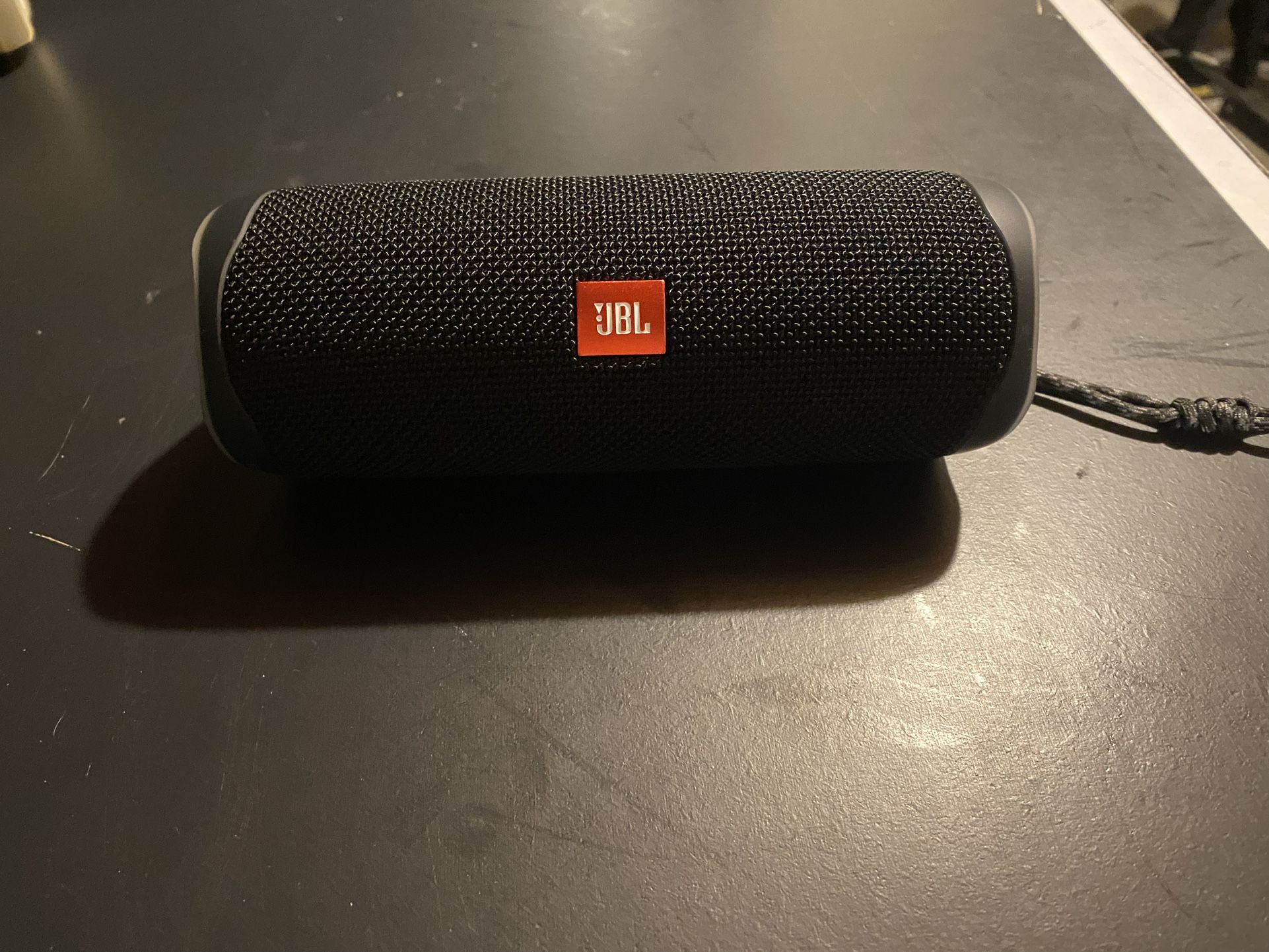 JBL Flip 5