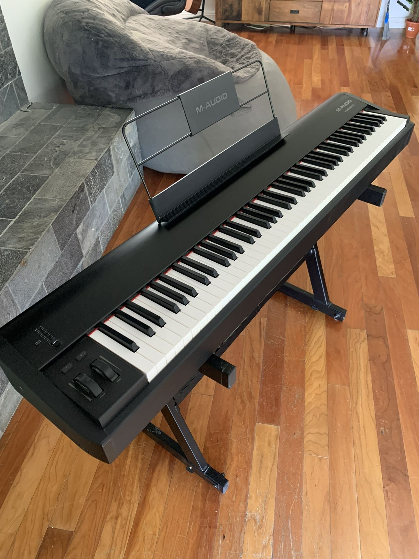 M audio Hammer 88 - Good Condition MIDI Controller