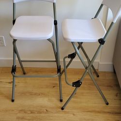 Folding Bar Stool