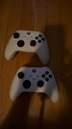 Xbox controllers