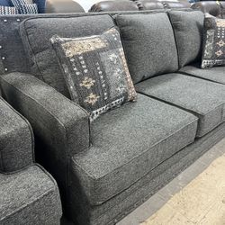 New 2-pc Sofa And Loveseat 