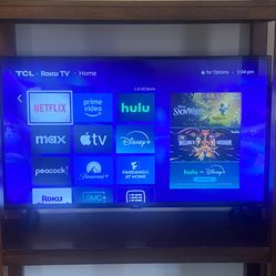  TCL 40" Full HD Roku Smart TV