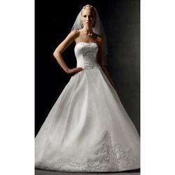 New With Tags Oleg Cassini David's Bridal Wedding Dress Size 2