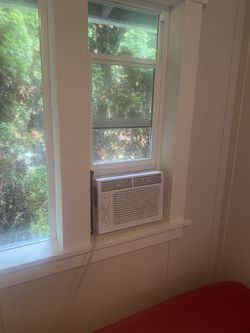Window AC Unit