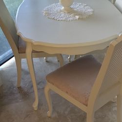 Dining Table With 4 Chairs