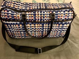Vera Bradley Large Weekender Duffle Bag/Converts to Garment Bag