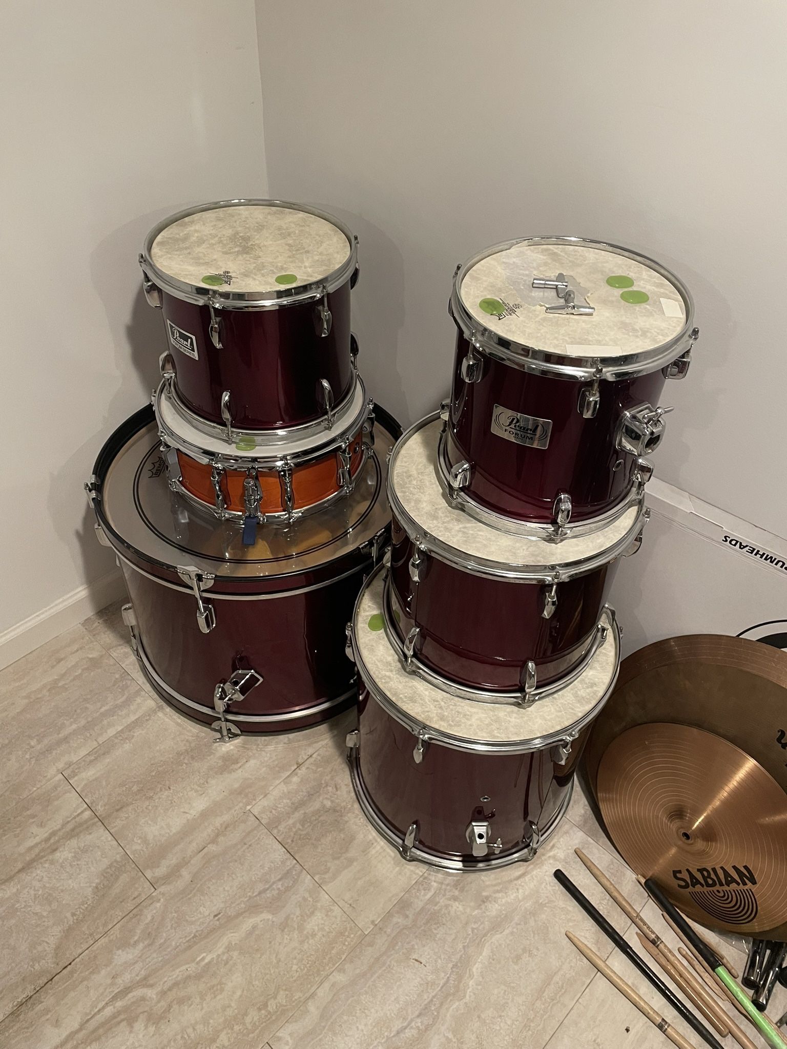 Mixed Drum Set - Pearl Forum, Yamaha Snare, CB Bass Drum With Hardware And Cymbals
