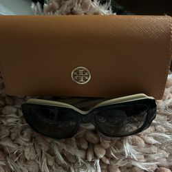 Tori Burch Con Case (nuevos)