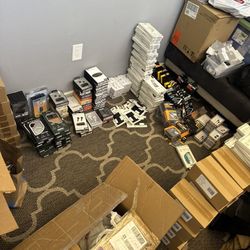 IPHONE AND ANDROID PHONE ACCESSORIES BULK