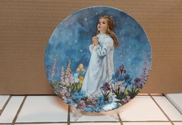 " TWINKLE TWINKLE LITTLE STAR " Decorative Plate 