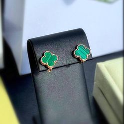 18k rose gold Van Cleef style Alhambra Green Malachite stone clover clip back earrings