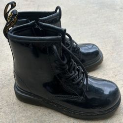 Girl 10t Dr. Martens