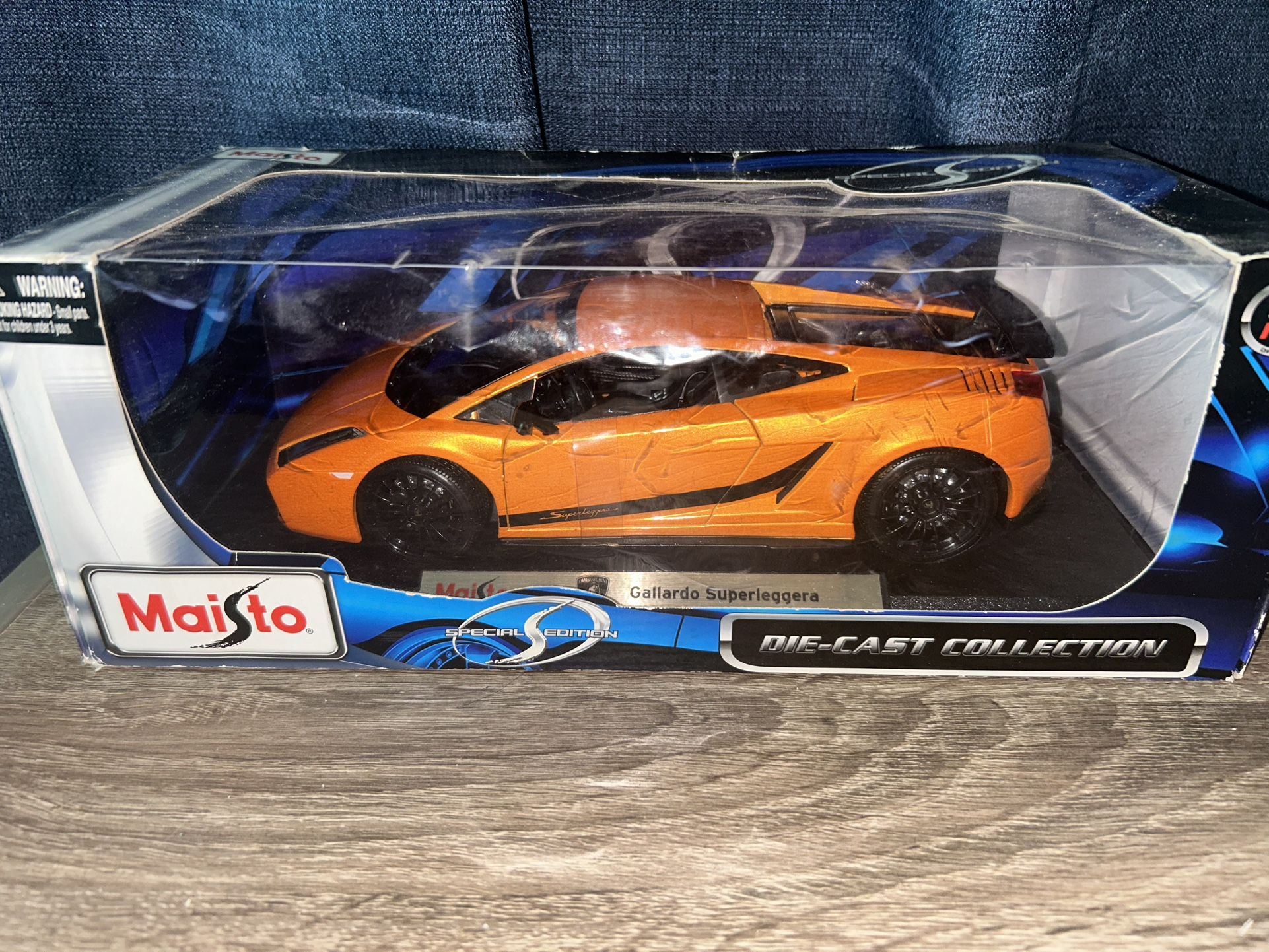 Brand New Sealed Gallardo Superleggera Collectable.
