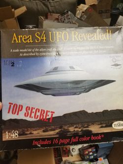 UFO model kit complete never put together