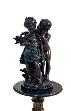 Statue