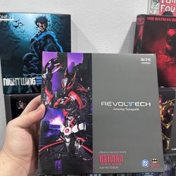 Revoltech Batman Beyond