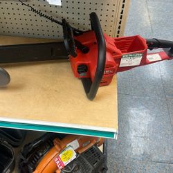 Milwaukee Chain Saw 