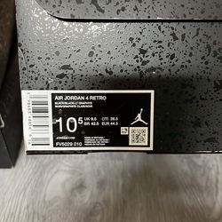 Size 10.5M black cat