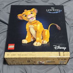 LEGO 43247 The Lion King Simba 