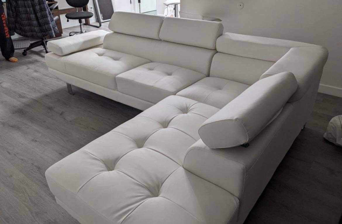 New Sectional Couch ! Free Delivery 🚚 ! $10 Down Financing  ! 