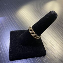 10K Flexible Cuban Ring 🥶