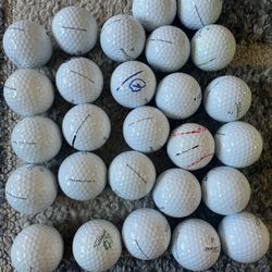Golf Balls Titleist ProV1