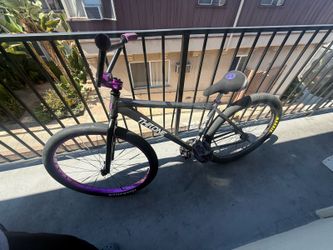 Traded it but lmk. Throne  Goon all maxed out