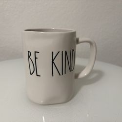 BE KIND Rae Dunn Ceramic Mug