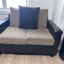 Couch Love Seat Two Humans And 3- Seater Sofa 