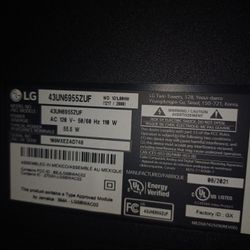 Lg Smart 43 inch Tv.