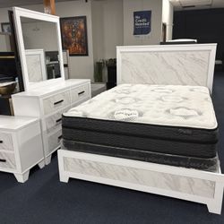 White Queen 4pc Bedroom Set 